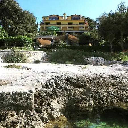 In With Terrace, Air Conditioning, W-lan 81-7 Affittacamere *