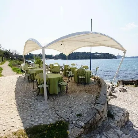 Pensión In With Terrace, Air Conditioning, W-lan 81-7 Rovinj